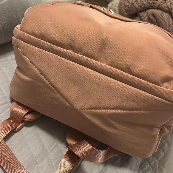 Ruvalino Large Diaper bag backpack in a dusty pink color - Picture 13 of 13